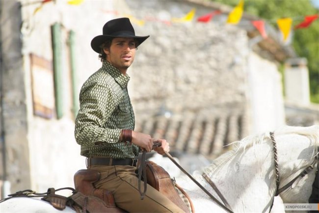 Ожидается мистраль (2014) - Трейлеры