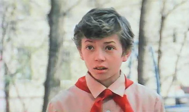 Фильм "Дом с привидениями" (1987) - Трейлеры