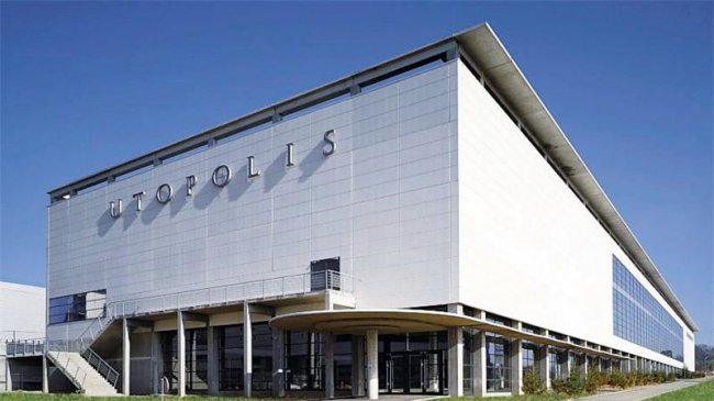 Реальность — отстой. Сеть кинотеатров Utopolis. - Трейлеры