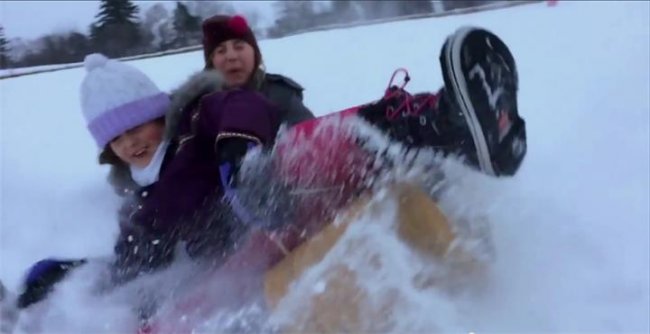 Рождественский рекламный ролик Apple "Непонятый" - Трейлеры