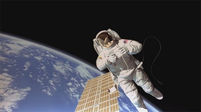 Космическая станция 3D (2002) - Трейлеры