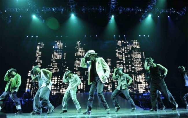 «Майкл Джексон: Вот и всё» - Трейлеры