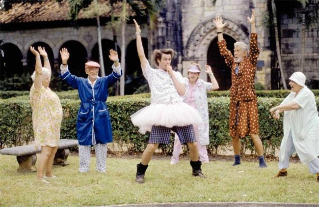 Эйс Вентура: Розыск домашних животных - Трейлеры