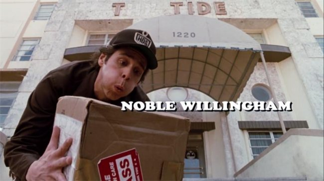 Эйс Вентура: Розыск домашних животных - Трейлеры