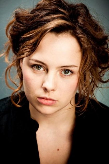 Яна Гурьянова: любимица с "Интернов" - Трейлеры