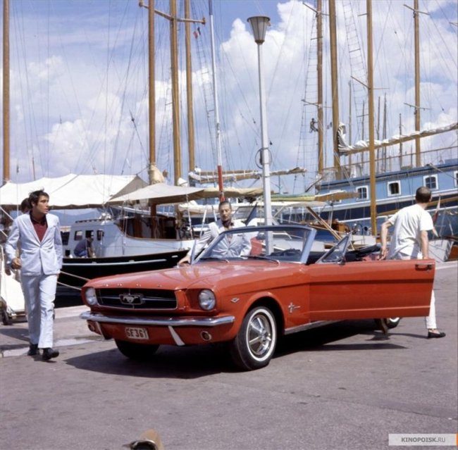 Жандарм из Сен-Тропе (1964) - Трейлеры