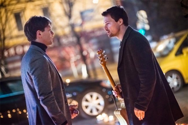 Статус: Свободен - Трейлеры