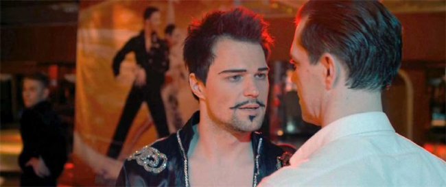 Статус: Свободен - Трейлеры