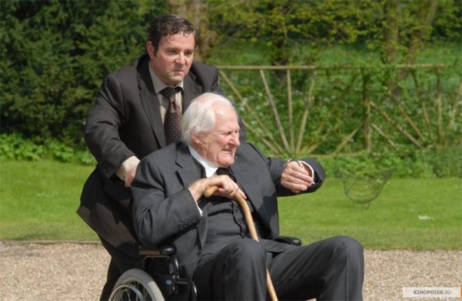 Смерть на похоронах (2007) - Трейлеры