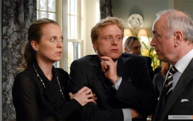 Смерть на похоронах (2007) - Трейлеры