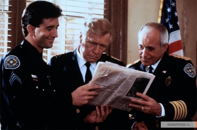 Полицейская академия 6: Город в осаде (1989) - Трейлеры