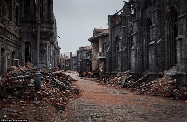 Вторая Мировая Война в декорациях «Мосфильма» - Трейлеры