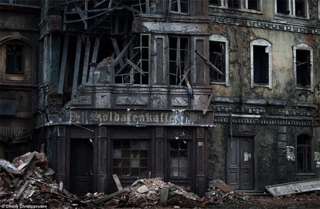 Вторая Мировая Война в декорациях «Мосфильма» - Трейлеры