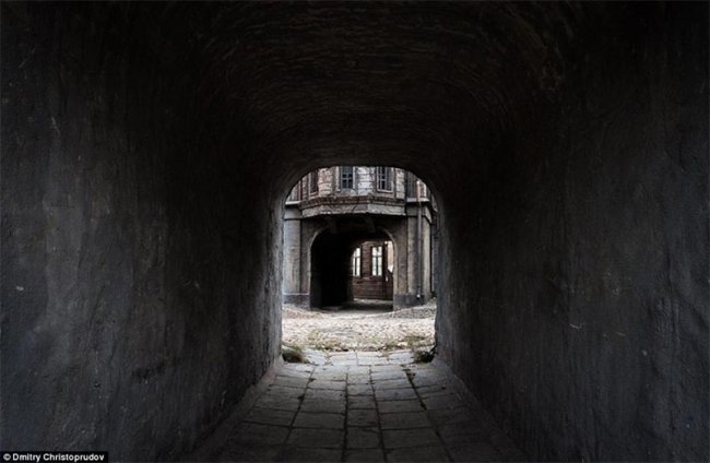 Вторая Мировая Война в декорациях «Мосфильма» - Трейлеры