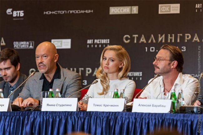 Янина Студилина: фотосессия в журнале Tatler - Трейлеры