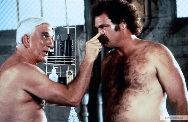 Голый пистолет 33 1/3: Последний выпад (1994) - Трейлеры