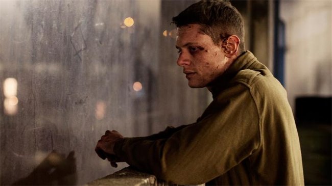 71 / '71 (2014) - Трейлеры