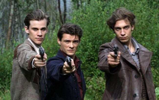 Камни на шанец / Kamienie na szaniec (2014) - Трейлеры