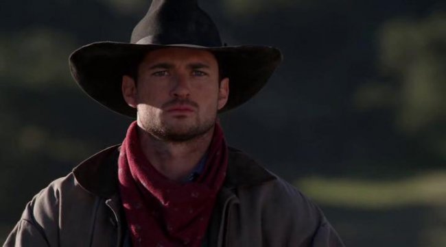 Тень над Месой / Shadow on the Mesa (2013) - Трейлеры