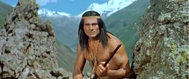 След Сокола - Трейлеры