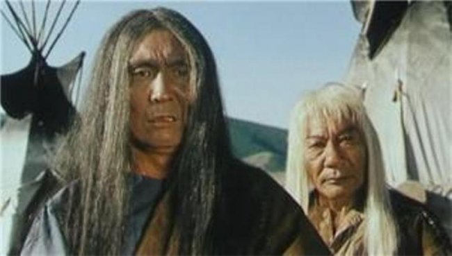 Вождь Белое Перо - Трейлеры