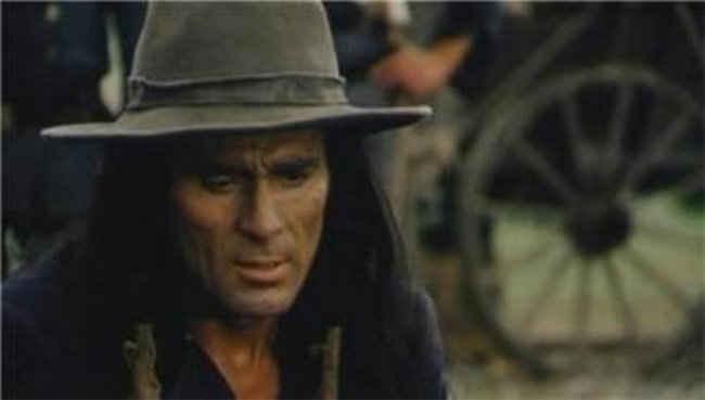 Вождь Белое Перо - Трейлеры