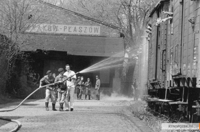 Список Шиндлера (1993) - Трейлеры