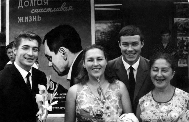 Нонна Мордюкова: будешь падать, держись за землю - Актрисы