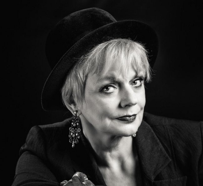 Мирдза Мартинсоне: биография латвийской актрисы - Актрисы