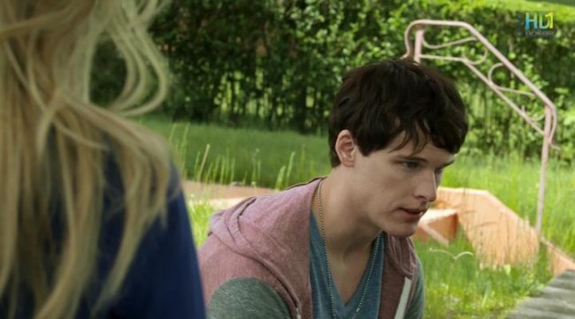 Грехопадение / Падение Грейс / Last Hours in Suburbia / A Fall From Grace (2012) - Трейлеры