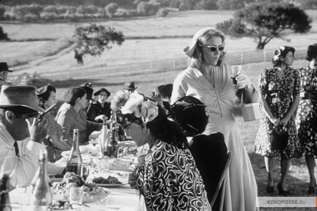 Человек, которого не было (2001) - Трейлеры