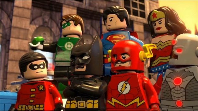 LEGO. Бэтмен: Супер-герои DC объединяются (2013) - Трейлеры