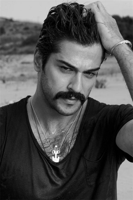 Мужчина мечты: турецкий актер Бурак Озчивит - Трейлеры