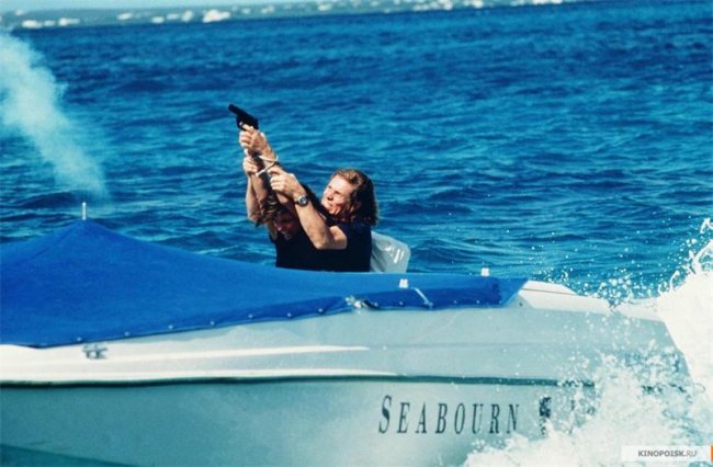 Скорость 2: Контроль над круизом (1997) - Трейлеры