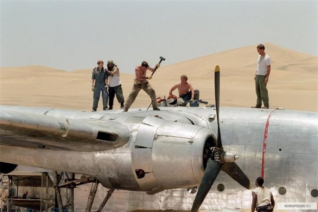 Полет Феникса (2004) - Трейлеры