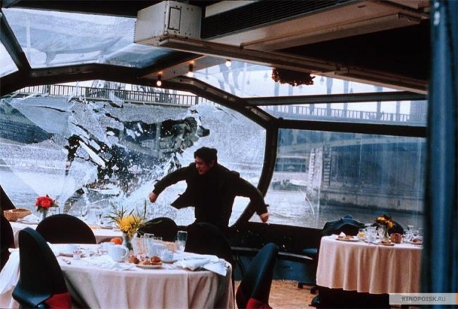 Поцелуй дракона (2001) - Трейлеры