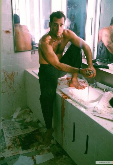 Крепкий орешек (1988) - Трейлеры