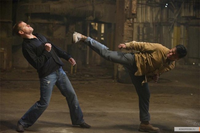 Глаза дракона (2011) - Трейлеры