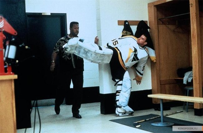 Внезапная смерть (1995) - Трейлеры