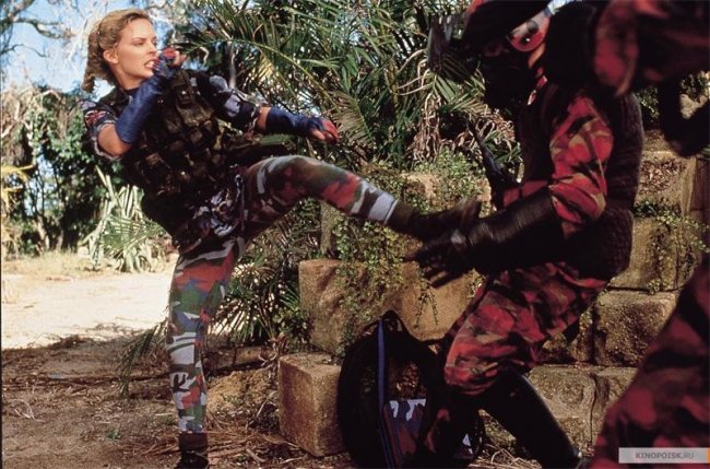 Уличный боец (1994) - Трейлеры