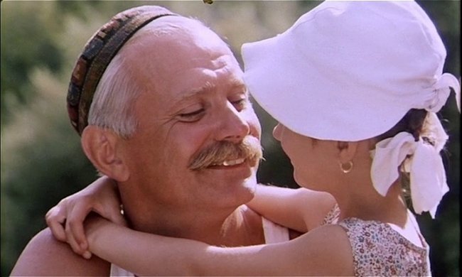 Фильм "Утомленные солнцем" (1994) - Трейлеры