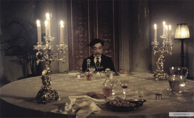 «Солнце» — фильм А. Сокурова,Третий в тетралогии «Молох» — «Телец» — «Солнце» — «Фауст » - Трейлеры