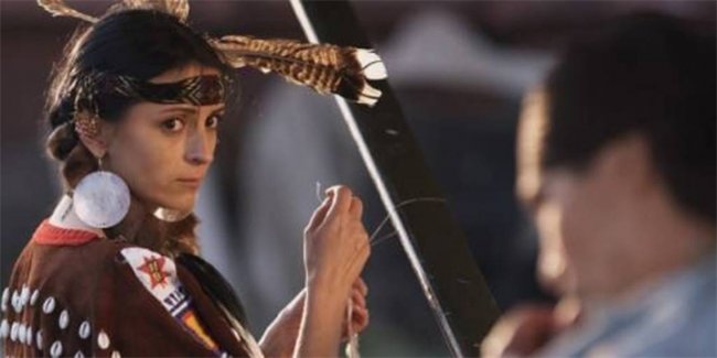 Тот, кто прошел сквозь огонь (2011) - Трейлеры