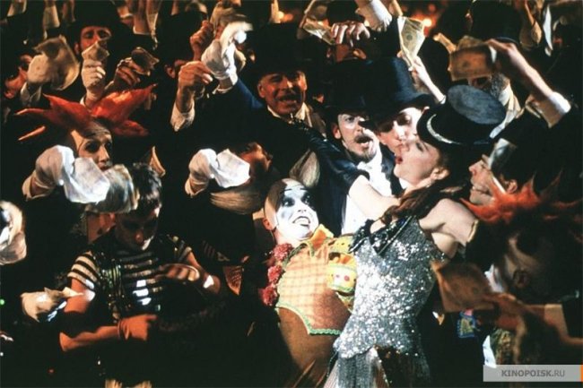 Мулен Руж (2001) - Трейлеры