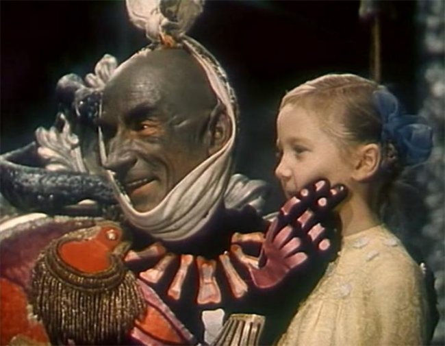 Новогодние приключения Маши и Вити - Трейлеры