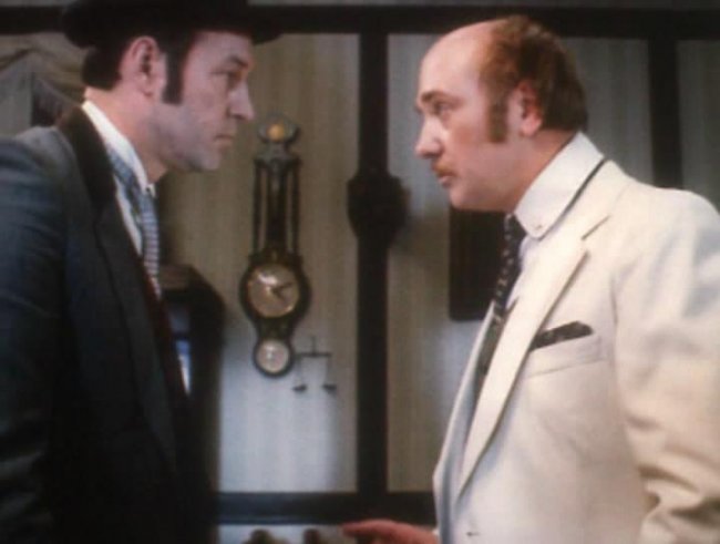 «Трест, который лопнул», фильм, 1982 г. - Трейлеры