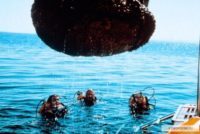 Кокон 2: Возвращение - Трейлеры