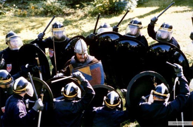 Пришельцы (1993) - Трейлеры