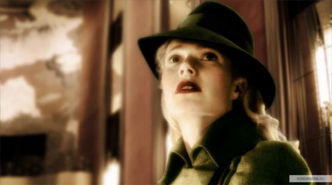 Небесный капитан и мир будущего (2004) - Трейлеры