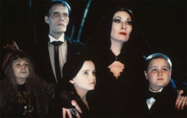 Семейка Аддамс (1991) - Трейлеры